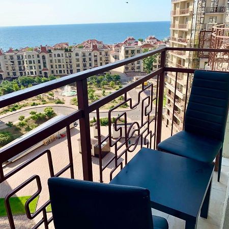 The Den Appartement Odessa Buitenkant foto